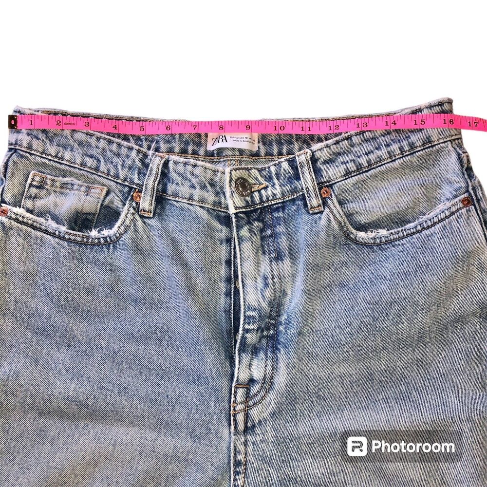 ZARA distressed light wash raw hem straight leg jeans 4 button women's size 10 - Picture 5 of 12